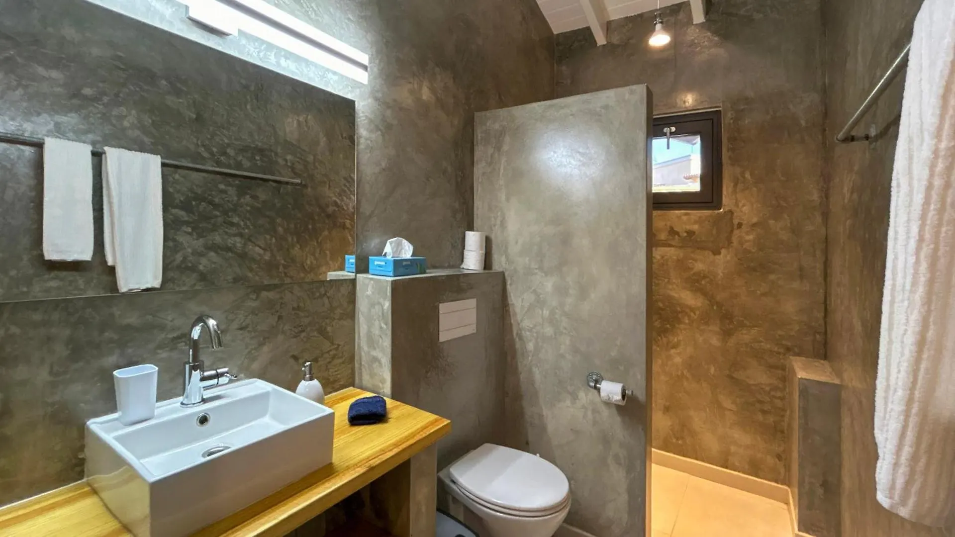 Sonrisa Boutique Hotel - Adults Only Kralendijk  4*, Kralendijk (Bonaire)