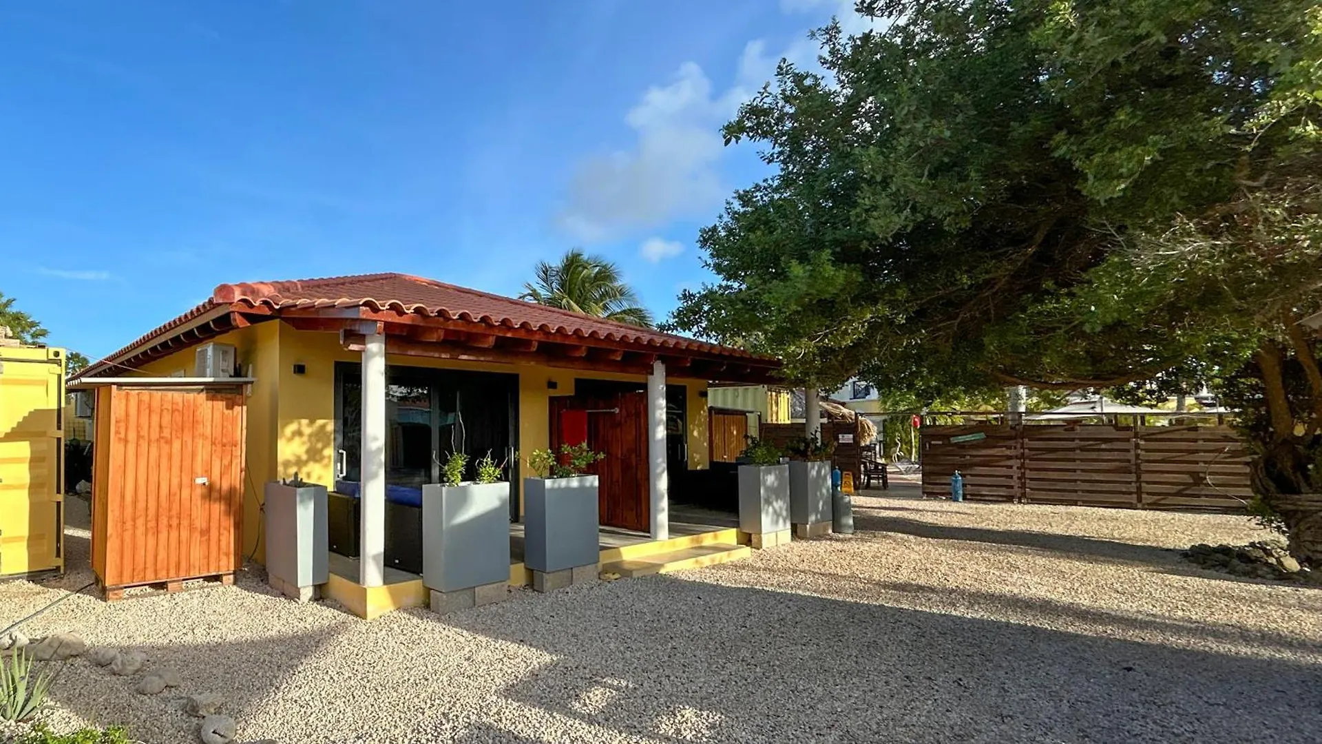 Sonrisa Boutique Hotel - Adults Only Kralendijk 4*,  Bonaire, Sint Eustatius e Saba